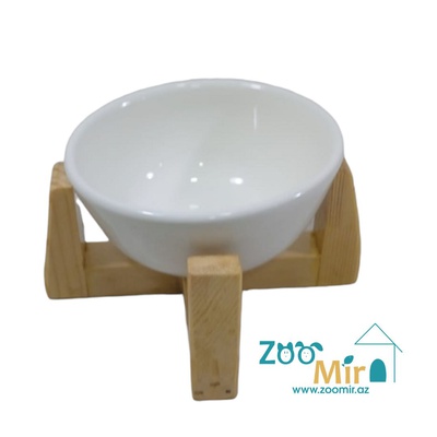 ZooMir, керамическая миска на деревянной подставке, для мелких пород собак и кошек, 0.15 л