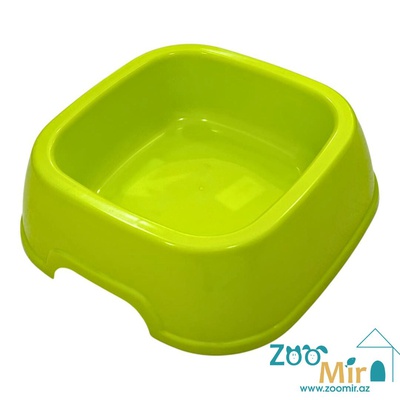 KIT, миска пластиковая квадратной формы для собак средних пород и кошек, 20х20 см, 0.6 л (цвет: салатовый )