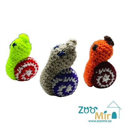 ZooMir, игрушка вязанная в форме улитки, для котят и кошек, 5.5 см (выпускается в разных цветах)(цена за 1 игрушку)